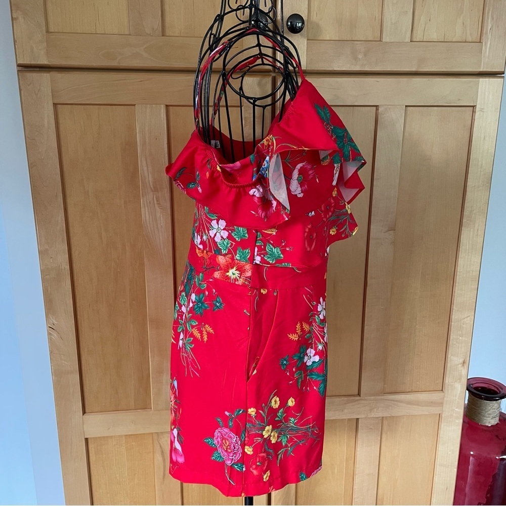 Chicways red floral cold shoulder Romper with adjustable straps size Medium - Picture 7 of 13